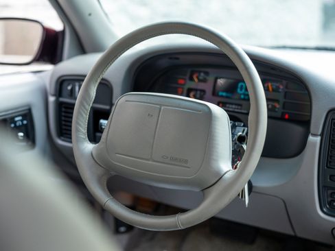 Used 1995 Chevrolet Impala Sedan image 35