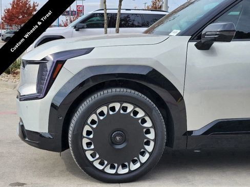 New 2026 Kia EV9 Land w/ Nightfall Edition Package AWD/4WD image 39