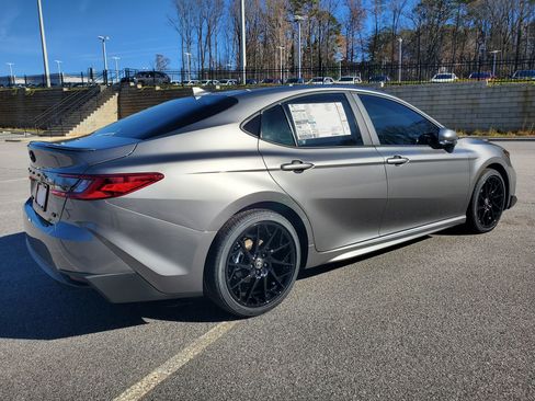 New 2026 Toyota Camry SE image 6