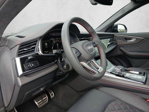 Used 2025 Audi SQ8 Prestige AWD/4WD image 9