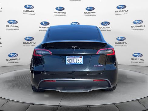 Used 2023 Tesla Model Y Performance AWD/4WD image 4