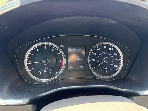 Used 2020 Hyundai Santa Fe SE FWD image 10