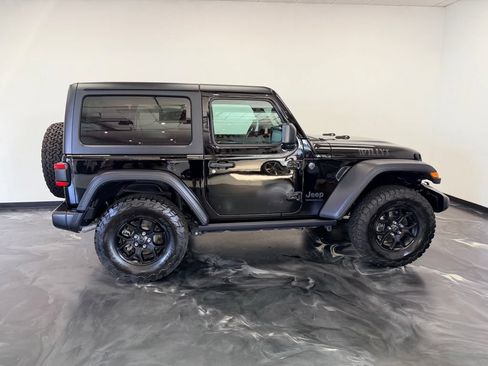 Used 2024 Jeep Wrangler Sport AWD/4WD image 22