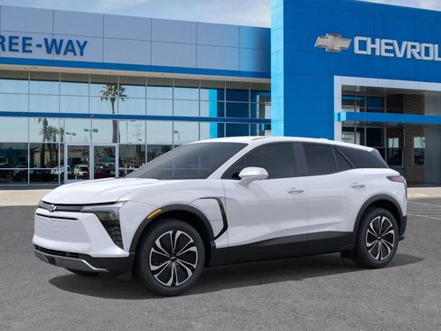 New 2026 Chevrolet Blazer EV LT image 2