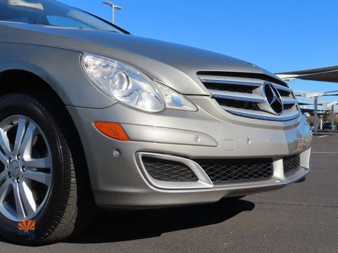 Used 2006 Mercedes-Benz R 500 4MATIC image 33