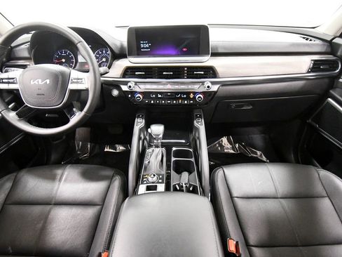 Certified 2022 Kia Telluride EX AWD/4WD image 3