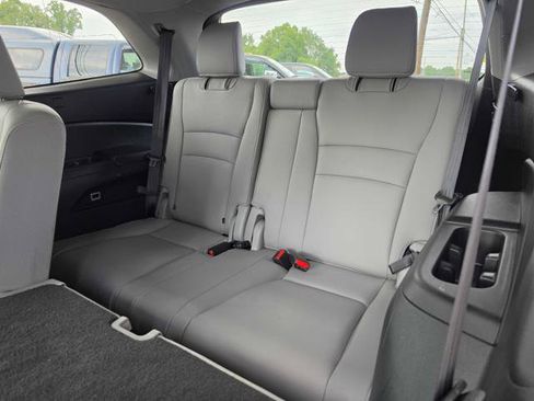 Used 2017 Honda Pilot EX-L image 14