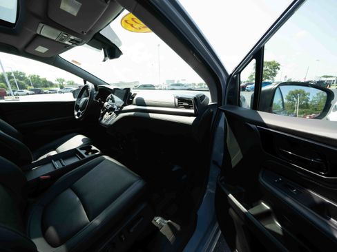 Used 2023 Honda Odyssey Touring image 27