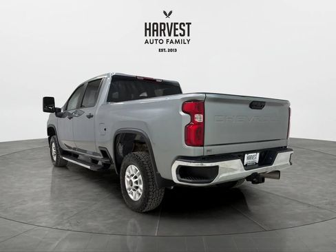 Used 2024 Chevrolet Silverado 2500 W/T w/ WT Convenience Package image 4