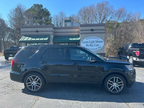 Used 2018 Ford Explorer Sport w/ Equipment Group 401A image 2