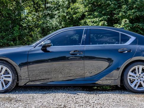 Used 2023 Lexus IS 300 w/ Comfort Package RWD image 2