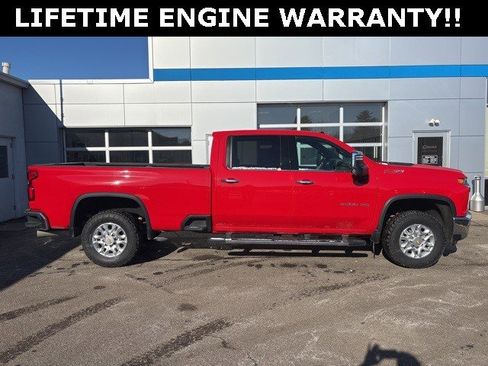 Certified 2022 Chevrolet Silverado 3500 LTZ w/ LTZ Plus Package image 5