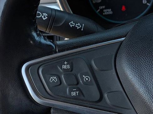 Used 2018 Chevrolet Equinox LT image 15