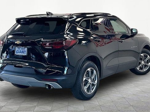 Used 2024 Chevrolet Blazer LT w/ LPO, Floor Liner Package FWD image 6
