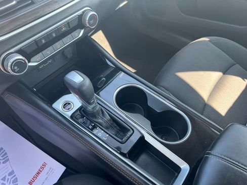 Used 2023 Nissan Altima 2.5 SV image 15