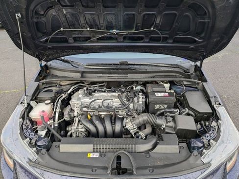 Used 2022 Toyota Corolla LE image 32