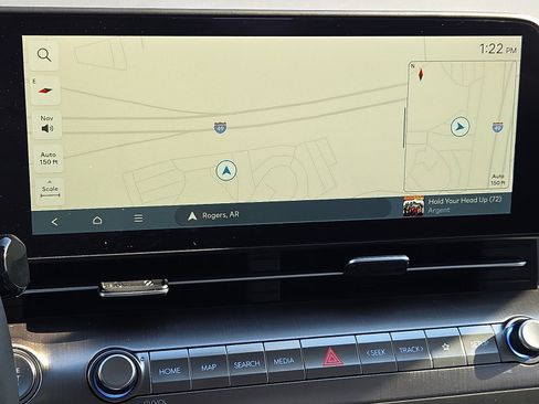 Used 2025 Hyundai Kona SEL image 17