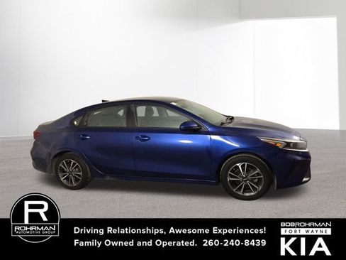 Certified 2023 Kia Forte LXS image 5