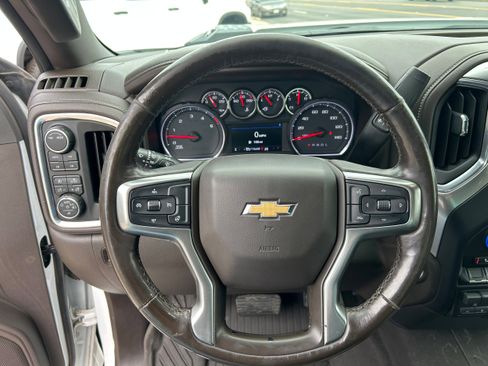 Used 2020 Chevrolet Silverado 2500 LTZ image 26