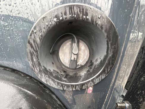 Used 2017 Jeep Wrangler Unlimited Sport image 28