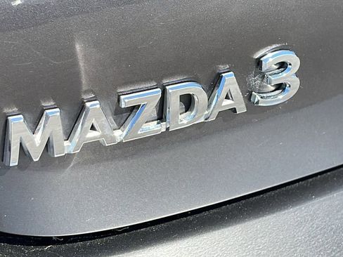 Used 2019 MAZDA MAZDA3 Sedan w/ Premium Package image 28
