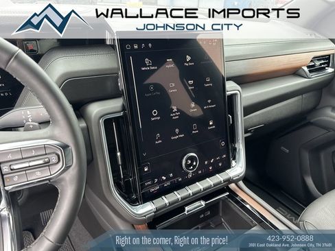 Used 2025 GMC Yukon Denali image 23