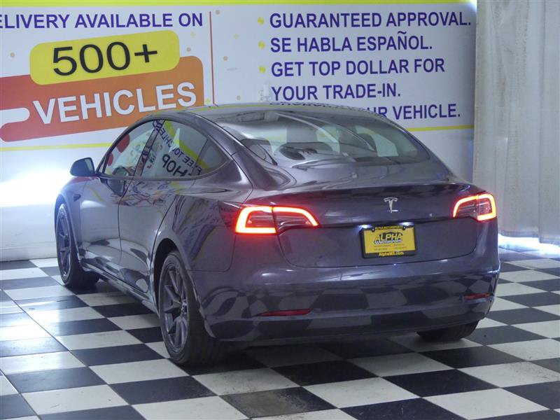 Used 2023 Tesla Model 3 Standard Range RWD image 4