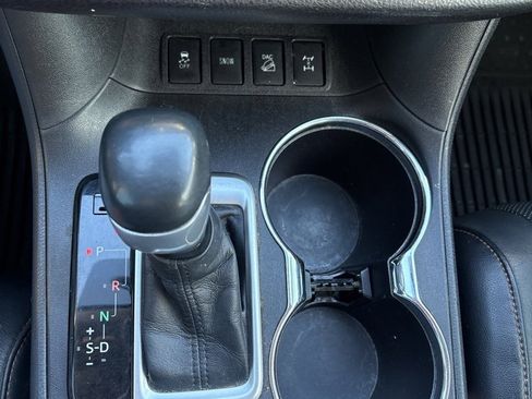 Used 2016 Toyota Highlander Limited Platinum image 13