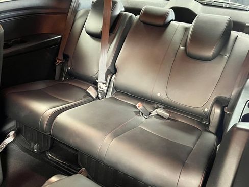 Used 2024 Honda Odyssey Sport image 16