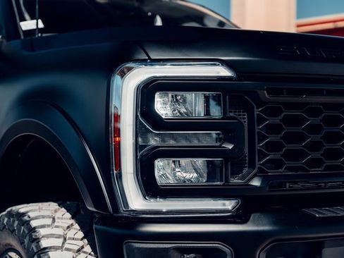 New 2026 Ford F250 Lariat w/ Black Appearance Package image 4