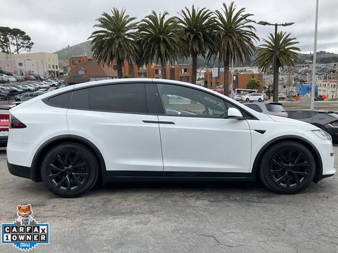 Used 2022 Tesla Model X AWD/4WD image 3