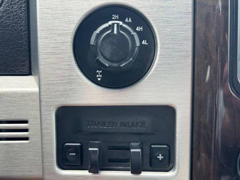 Used 2013 Ford F150 Platinum AWD/4WD image 18