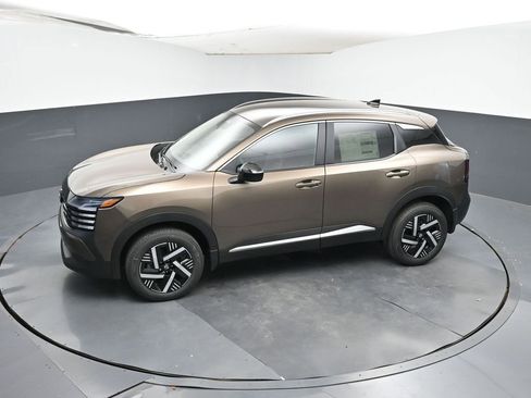 New 2026 Nissan Kicks SV w/ Charging Package image 34