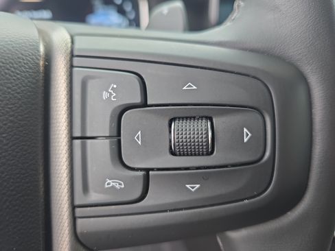 Used 2025 GMC Sierra 1500 Denali w/ Technology Package AWD/4WD image 18