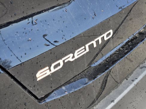 New 2026 Kia Sorento LX image 7