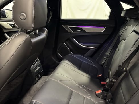 New 2024 Jaguar XF R-Dynamic SE image 6