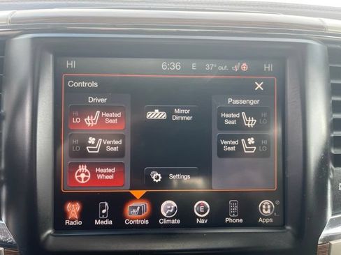 Used 2014 RAM 2500 Laramie w/ Convenience Group AWD/4WD image 21