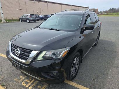 Used 2017 Nissan Pathfinder SL w/ SL Premium Package