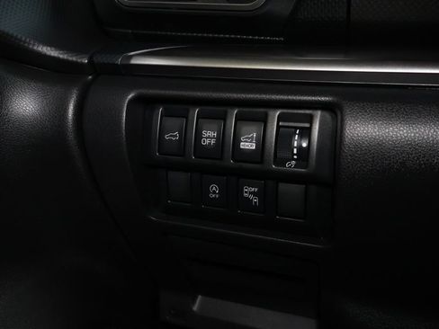 Used 2023 Subaru Forester Premium AWD/4WD image 24