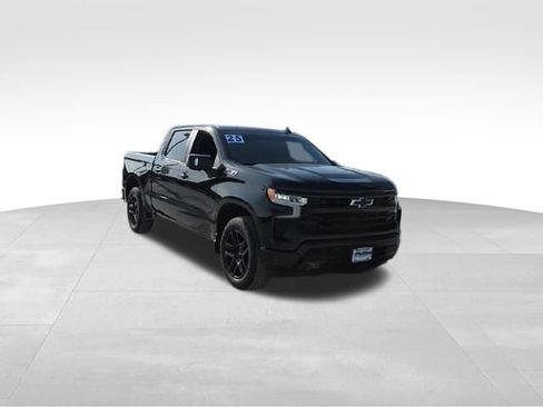 Used 2025 Chevrolet Silverado 1500 RST image 6