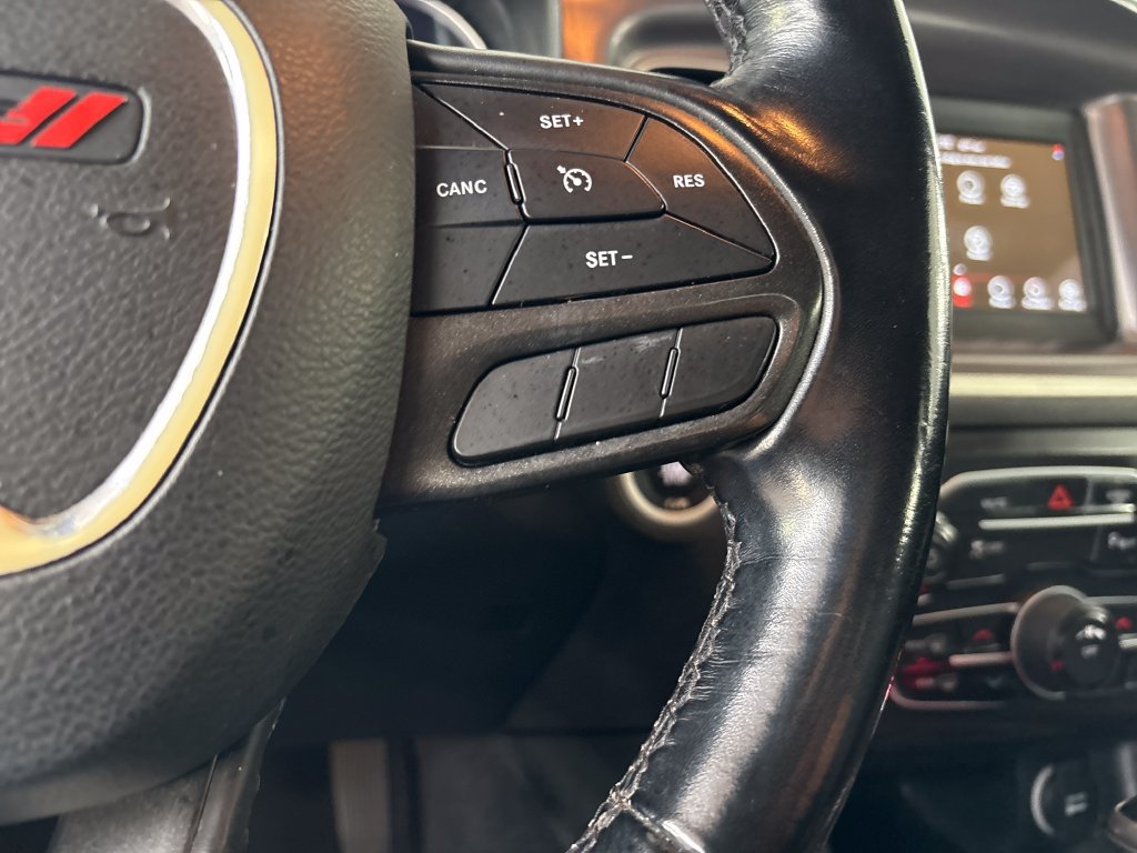 Used 2022 Dodge Charger SXT RWD image 35