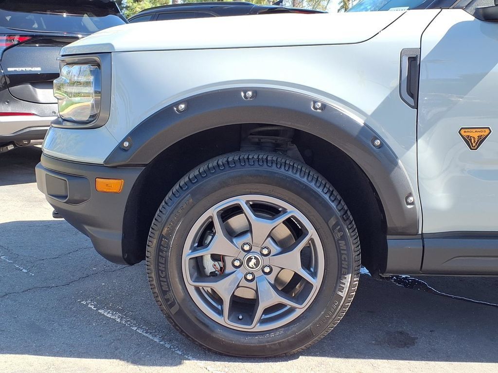 Used 2022 Ford Bronco Sport Badlands AWD/4WD image 14