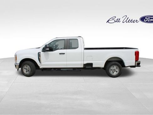 Used 2024 Ford F250 XL w/ XL Chrome Package RWD image 8