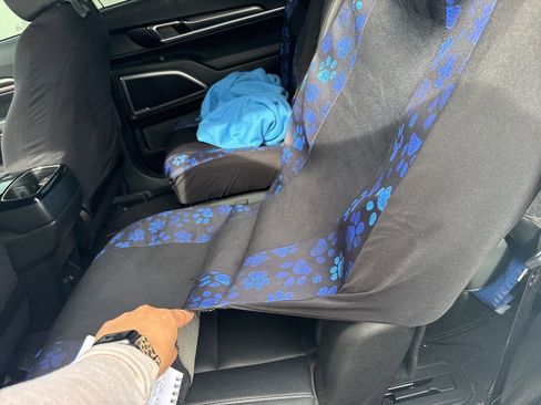 Used 2023 Kia Telluride S w/ S Sunroof Package image 9