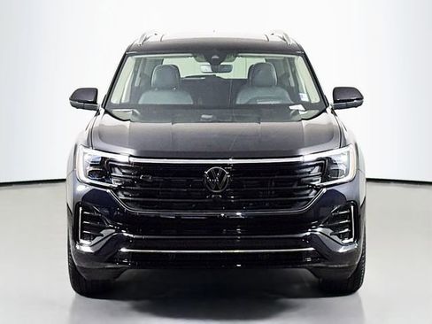 New 2026 Volkswagen Atlas SEL Premium R-Line image 2