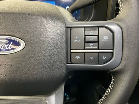 New 2026 Ford F250 Lariat w/ Black Appearance Package image 25