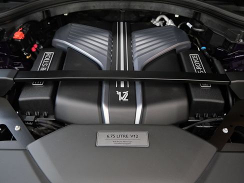 New 2027 Rolls-Royce Cullinan Black Badge AWD/4WD image 34