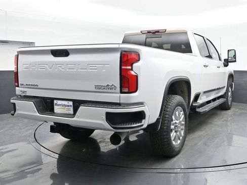 Used 2025 Chevrolet Silverado 2500 High Country w/ Technology Package image 14