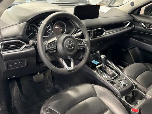 Certified 2023 MAZDA CX-5 Carbon Edition image 5