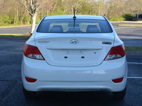 Used 2015 Hyundai Accent GLS image 6